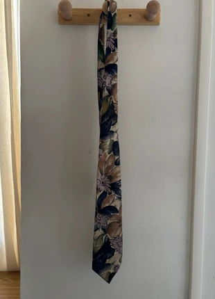 Cravate florale vintage Yves Dorsey, marque: Yves Dorsey, état: Très bon état, 7,00 €, 8,05 € Protection acheteurs incluse