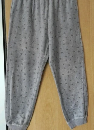 Leggings en éponge avec brillants Kiabi 5 ans comme neuf, marca: Kiabi, estado: Muy bueno, tamaño: 5 años / 110 cm, 1,00 €, 1,75 € Protección al comprador incluida