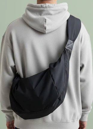 Sling Bag Minimaliste Noir Style Japonais Y2K – Sac Bandoulière Tendance 2025, marque: Japan Style, état: Très bon état, 29,90 €, 32,10 € Protection acheteurs (Pro) incluse