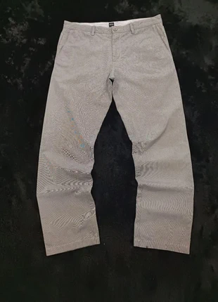 Pantalon Hugo Boss Crigan1-3-W Regular Fit gris micro-motif, marke: Hugo Boss, zustand: Gut, größe: L, 13,19 €, 14,55 € inklusive Vinted-Käuferschutz