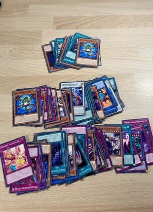 Lot de 72 cartes yu-gi-oh, marke: Konami, zustand: Gut, 5,00 €, 5,95 € inklusive Vinted-Käuferschutz