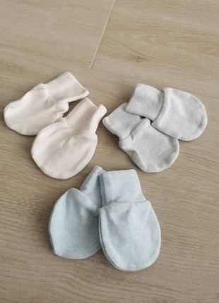 3er Set Kratzfäustlinge, marque: Amazon, état: Très bon état, taille: 1-3 mois / 56 cm, 1,50 €, 2,28 € Protection acheteurs incluse