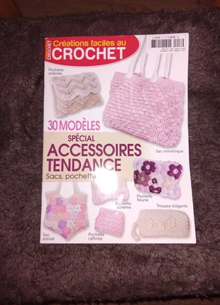 Magazine créations faciles au crochet, état: Bon état, 2,00 €, 2,80 € Protection acheteurs (Pro) incluse