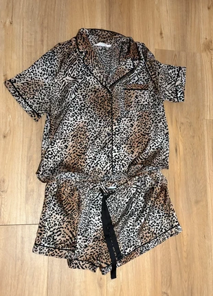 Pyjama léopard, marque: Primark, état: Neuf sans étiquette, taille: M / 38 / 10, 5,00 €, 5,95 € Protection acheteurs incluse