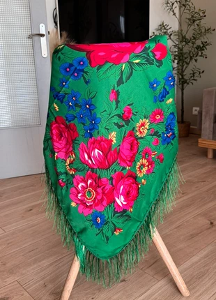 Châle / foulard, zustand: Neu, 10,00 €, 11,20 € beinhaltet Vinted-Käuferschutz Pro