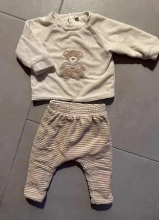 Ensemble bébé, brand: Inconnu, condition: Very good, size: 6-9 months / 68 cm, €5.00, €5.95 includes Buyer Protection