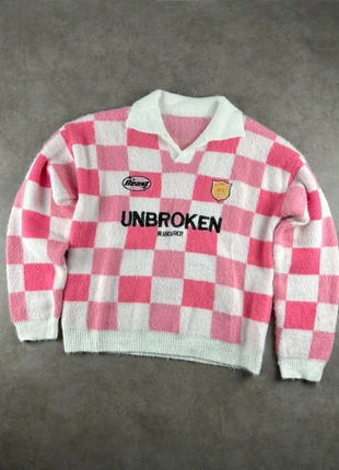 Pull laine, pull mohair col V Vintage unique à motif carreaux rose et blanc rétro - Taille M, marque: Aesthetic, état: Très bon état, taille: M, 60,00 €, 63,70 € Protection acheteurs (Pro) incluse