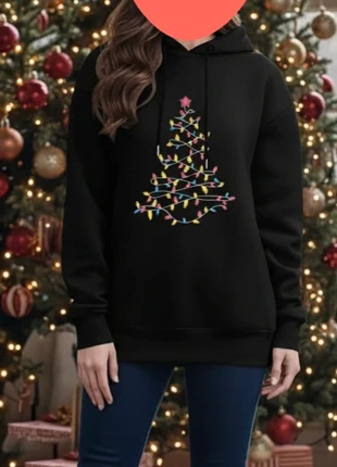 Sweat a capuche Noël 🤶, brand: Noël, condizioni: Ottime, taglia: S / IT 40 / EU 36, €15.00, €16.45 include la Protezione acquisti