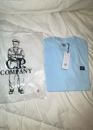 T-shirt cp, brand: C&P, condizioni: Nuovo con cartellino, taglia: L, €19.99, €21.69 include la Protezione acquisti