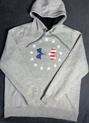 Sweat à capuche gris Under Armour homme – taille L, brand: Under Armour, condizioni: Ottime, taglia: L, €15.00, €16.45 include la Protezione acquisti