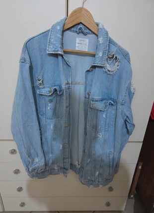 giacca di jeans blue, marke: Bershka, zustand: Sehr gut, größe: S / 36 / 8, 10,00 €, 11,20 € inklusive Vinted-Käuferschutz