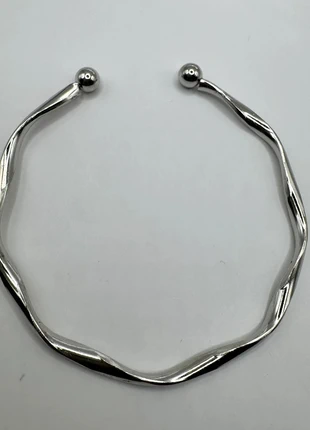 Twisted bangle bracelet, brand: Silver, condition: Very good, £6.00, £7.00 includes Buyer Protection