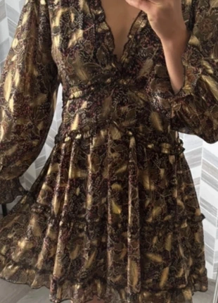 Robe avec détails dorés, marque: Jus d'Orange, état: Neuf avec étiquette, taille: S / 36 / 8, 10,00 €, 11,20 € Protection acheteurs incluse