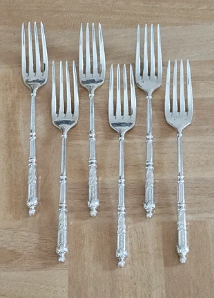 Fourchettes à dessert Sfam manche à la russe, marke: SFAM, zustand: Sehr gut, 35,00 €, 37,45 € beinhaltet Vinted-Käuferschutz Pro