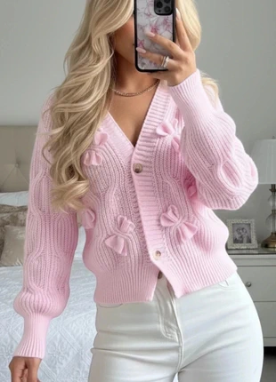 Cardigan Court Maille Rose Bébé Noeuds 3D (Taille S), marque: mila paris, état: Très bon état, taille: S / 36 / 8, 45,00 €, 47,95 € Protection acheteurs incluse