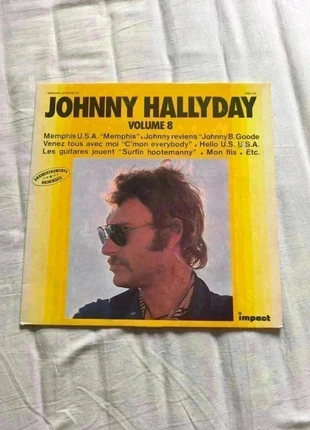 Vinyle 33 tours Johnny Hallyday volume 8, état: Bon état, 6,99 €, 8,04 € Protection acheteurs incluse