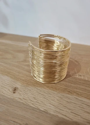 Manchette jonc multi rangs dorée bijoux XXL neuf, merk: Tendance, staat: Nieuw zonder prijskaartje, € 6,90, € 7,95 inclusief Kopersbescherming