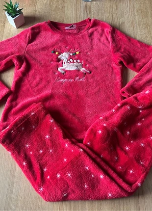 🎄 Pyjama Noël 10 ans – Très bon état 🎄, marque: La Twisty Company, état: Très bon état, taille: 10 ans / 140 cm, 5,00 €, 5,95 € Protection acheteurs incluse