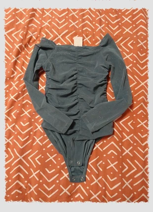 Body brilhante, brand: Zara, condition: Very good, size: 7 years / 122 cm, €4.00, €4.90 includes Buyer Protection