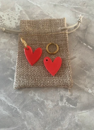 Créoles acier dorée et cœur rouge, marke: Fait Main, zustand: Neu, 6,00 €, 7,00 € inklusive Vinted-Käuferschutz