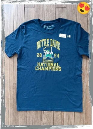 T-shirt Notre dame fighting Irish football NCAA 2024 - M, brand: NFL, condizioni: Nuovo con cartellino, taglia: M, €10.00, €11.20 include la Protezione acquisti