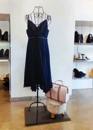 Robe noire Mousseline Yessica, marque: Yessica, état: Très bon état, taille: XXL / 44 / 16, 15,99 €, 17,49 € Protection acheteurs incluse