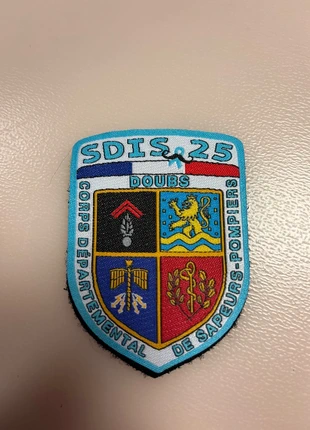 Écusson octobre movember SDIS25, marke: pas de marque, zustand: Neu, 10,00 €, 11,20 € inklusive Vinted-Käuferschutz