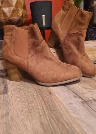 Chaussures bottines LH marron taille 39 (PF1), merk: LH, staat: Nieuw met prijskaartje, maat: 39, € 18,97, € 20,62 inclusief Kopersbescherming Pro