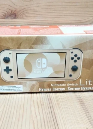 Boite vide display Nintendo Switch lite zelda édition Hyrule, brand: Nintendo, condizioni: Buone, €6.99, €8.04 include la Protezione acquisti