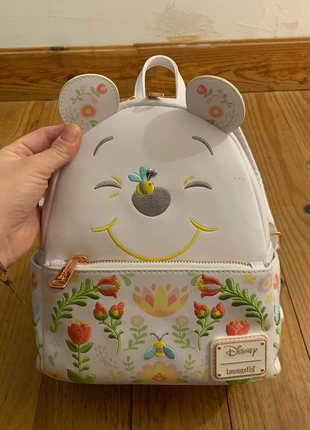 Loungefly winnie l’ourson printemps, merk: Loungefly, staat: Heel goed, € 80,00, € 84,70 inclusief Kopersbescherming