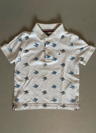 Tommy Hilfiger poloshirt maat 98, merk: Tommy Hilfiger, staat: Heel goed, maat: 3 jaar / 98 cm, € 5,00, € 5,95 inclusief Kopersbescherming