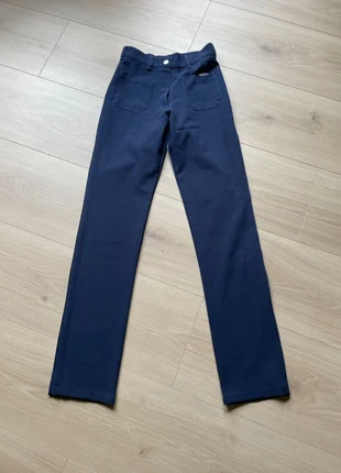 Pantalons Calvin Klein bleu marine vintage, brand: Vintage Dressing, condizioni: Ottime, taglia: XS / IT 38 / EU 34, €10.00, €11.20 include la Protezione acquisti