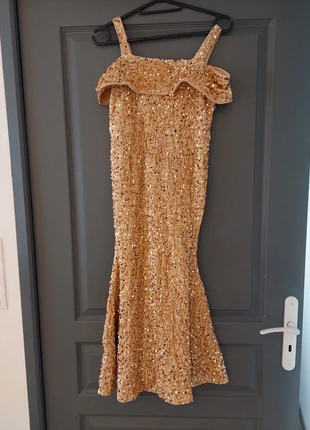 Robe à paillettes, marque: avisa et leo, état: Neuf sans étiquette, taille: 10 ans / 140 cm, 5,00 €, 5,95 € Protection acheteurs incluse