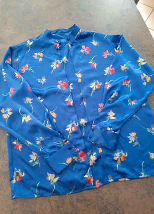 Chemise en satin bleu fleurie vintage mary west, brand: Mary West, condition: Very good, size: XL / 42 / 14, €18.00, €19.60 includes Buyer Protection