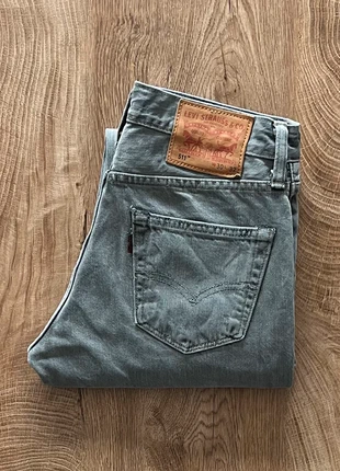 Jean/pantalon gris Levi's (slim) pour homme, taille : W 30 L 32 (40 taille française), brand: Levi's, condizioni: Ottime, taglia: IT 42 | W32, €24.90, €26.85 include la Protezione acquisti Pro