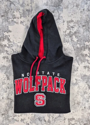 Sweat à capuche universitaire USA Wolfpack taille L noir et logo rouge 70%coton 30%polyester, marque: Colosseum, état: Très bon état, taille: L, 12,00 €, 13,30 € Protection acheteurs incluse