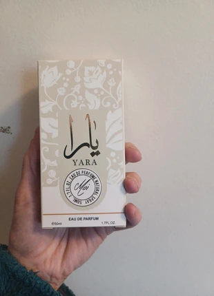 Parfum neuf yara blanc lafatta, marca: Lattafa, estado: Novo sem etiquetas, €5.00, €5.95 inclui Proteção do Comprador Pro