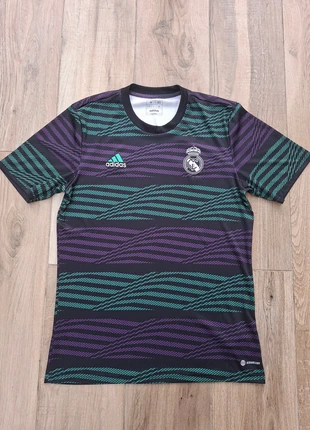 Maillot de Foot Adidas Real Madrid, Taille M, Violet et Vert, marque: adidas, état: Très bon état, taille: M, 12,00 €, 13,30 € Protection acheteurs incluse