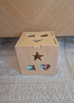 Kids Toddlers Wooden Shape Sorter Montessori Open-Ended Play, merk: Vertbaudet, staat: Heel goed, maat: 12-18 maanden / 80 cm, € 25,00, € 26,95 inclusief Kopersbescherming