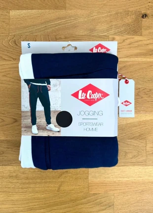 Pantalon de survêtement Jogging Lee Cooper neuf taille S bleu marine, marke: Lee Cooper, zustand: Neu, mit Etikett, größe: S, 9,00 €, 10,15 € inklusive Vinted-Käuferschutz