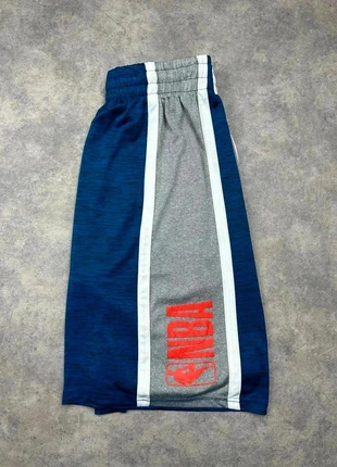Short Nike | Taille M | Couleur Gris, marque: Nike, état: Très bon état, taille: M, 8,00 €, 9,10 € Protection acheteurs (Pro) incluse