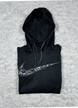 Pull à capuche Nike noir avec big logo Swoosh brodé | Taille : M, brand: Nike, condition: Very good, size: M, €16.90, €18.45 includes Buyer Protection