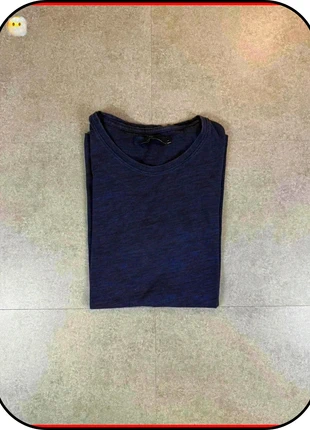 👕 T-shirt Suit – Bleu marine – Taille S – Bon état, marca: SUIT, estado: Bom, tamanho: S, €4.00, €4.90 inclui Proteção do Comprador