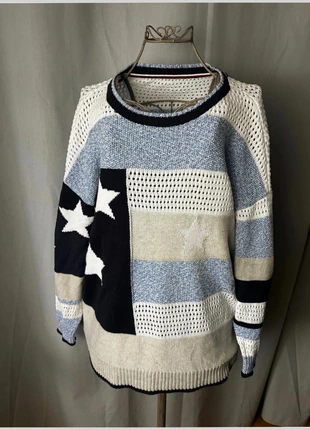 Pull Tommy Hilfiger – Patchwork Étoiles – Taille L, marque: Tommy Hilfiger, état: Très bon état, taille: L / 40 / 12, 16,00 €, 17,50 € Protection acheteurs (Pro) incluse