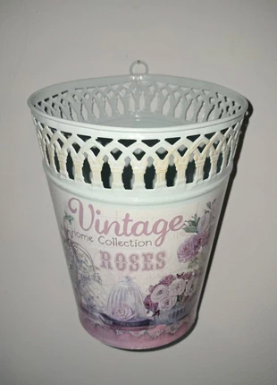 Pot à suspendre en parfait état, marque: Home Collection, état: Neuf sans étiquette, 12,00 €, 13,30 € Protection acheteurs incluse