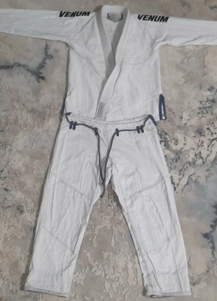 Venum Contender Evo BJJ GI - Weiß A2,5, brand: Venum, condizioni: Ottime, taglia: M, €55.00, €58.45 include la Protezione acquisti