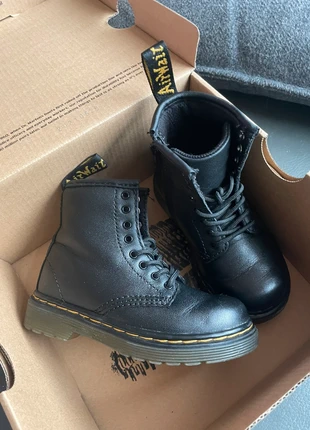 Dr Martens black, merk: Dr. Martens, staat: Nieuw met prijskaartje, maat: 23, € 45,00, € 47,95 inclusief Kopersbescherming