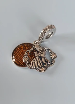 Charm Pandora Disney la belle et la bête, marque: Pandora, état: Neuf sans étiquette, 15,00 €, 16,45 € Protection acheteurs incluse