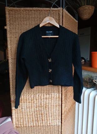 Gilet Noir Bizzbee, marca: Bizzbee, estado: Bom, tamanho: M / 38 / 10, €5.00, €5.95 inclui Proteção do Comprador