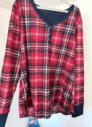 Haut cocooning à l’américaine taille M rouge noir blanc, marke: PAS, zustand: Gut, größe: M / 38 / 10, 5,00 €, 5,95 € beinhaltet Vinted-Käuferschutz Pro